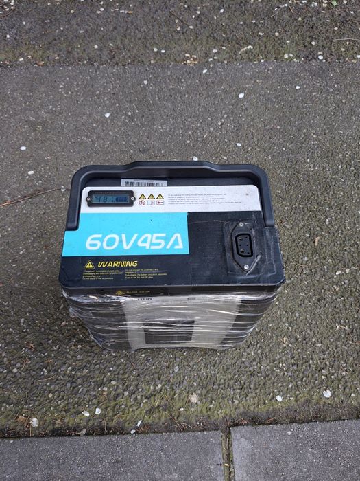 Cafe Racer Super Soco TC Electric Categoria B / AUTONOMIE 80KM