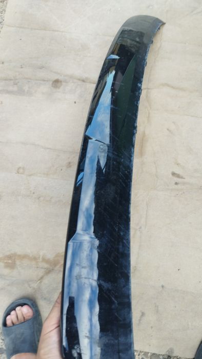 Ornament fusta bara fata Volvo xc40