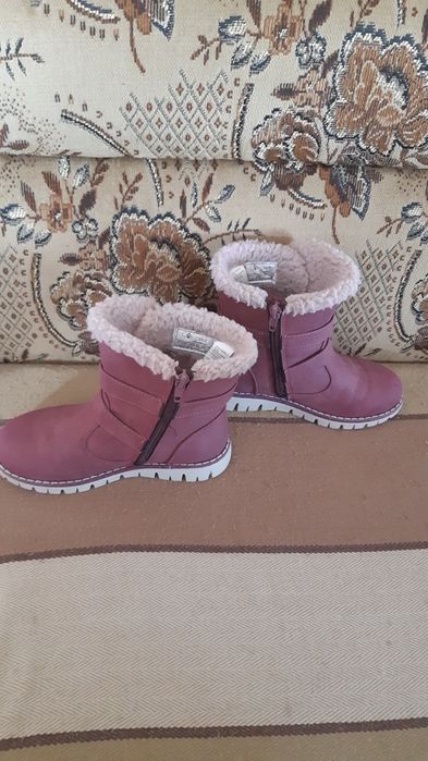 Ghete iarna fetite..