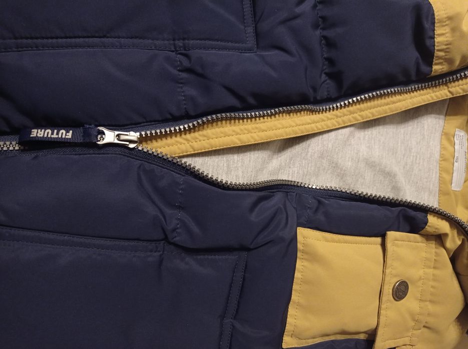 Жилетка Безрукавка Futurino