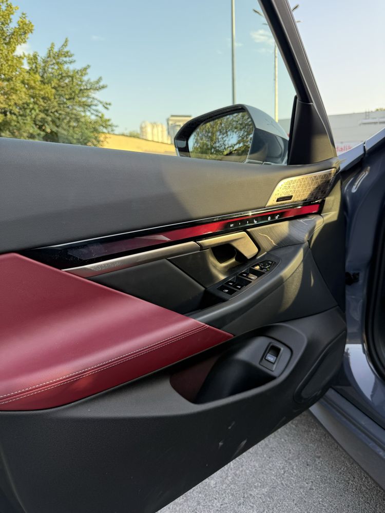 bmw i5 35L 2024