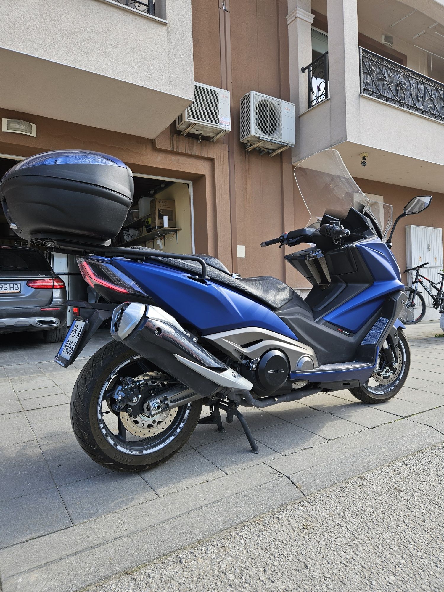 Мотор Kymco AK550