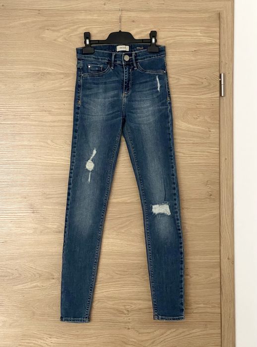 Blugi River Island marimi 6-8 (UK)