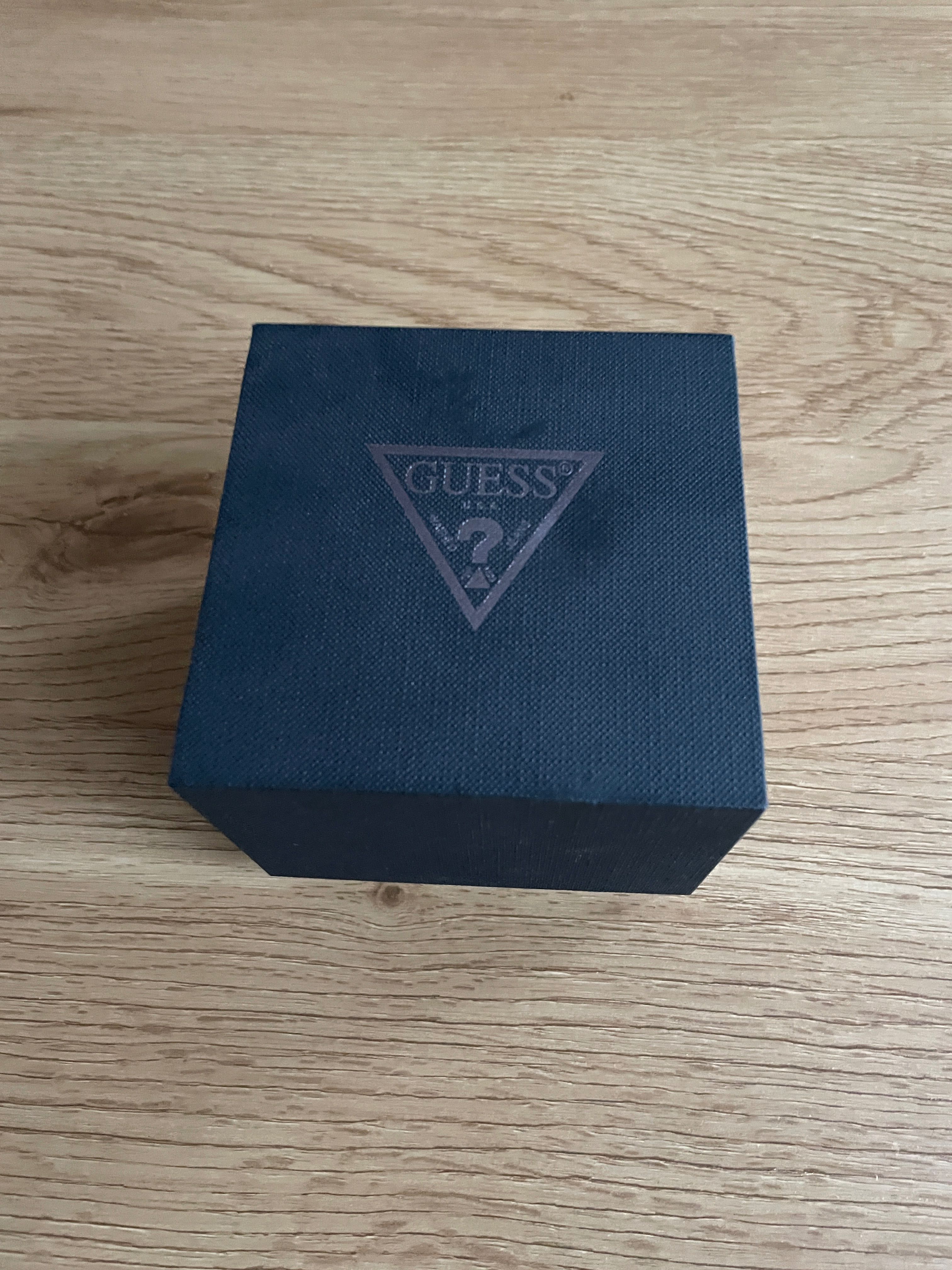 Ръчен Часовник Guess Оригинален 43см