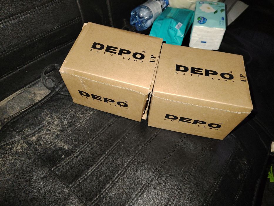 Продам поворотники на вольва 850