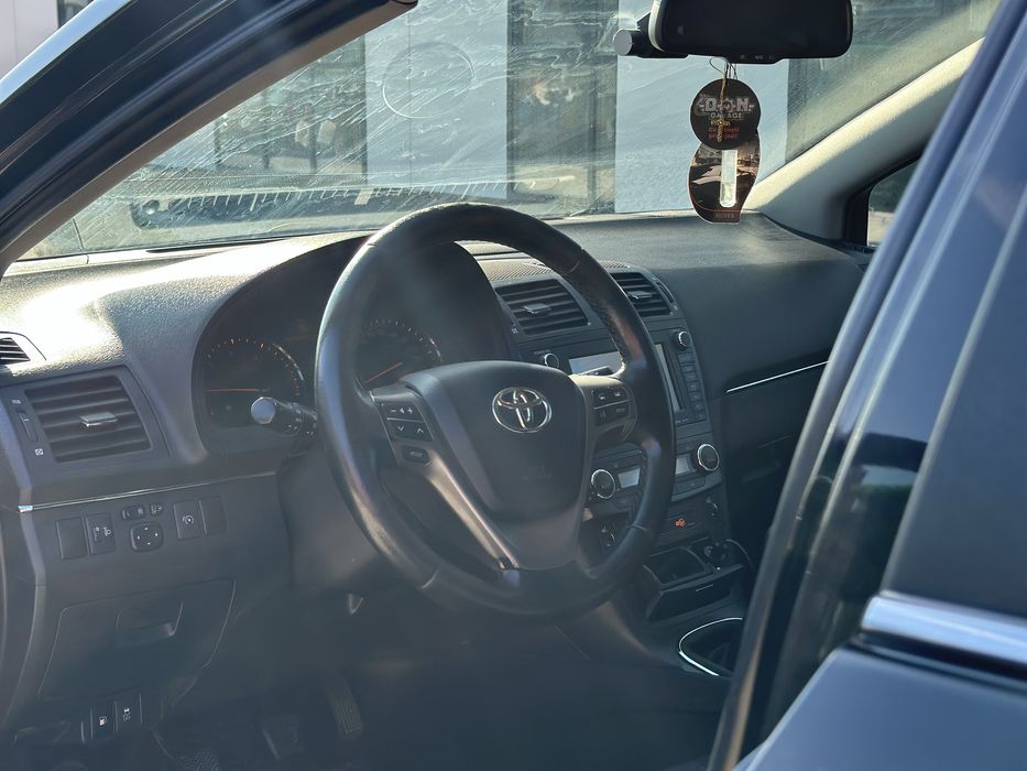 Toyota Avensis 2.2 D-4D, 150 CP — 2009
