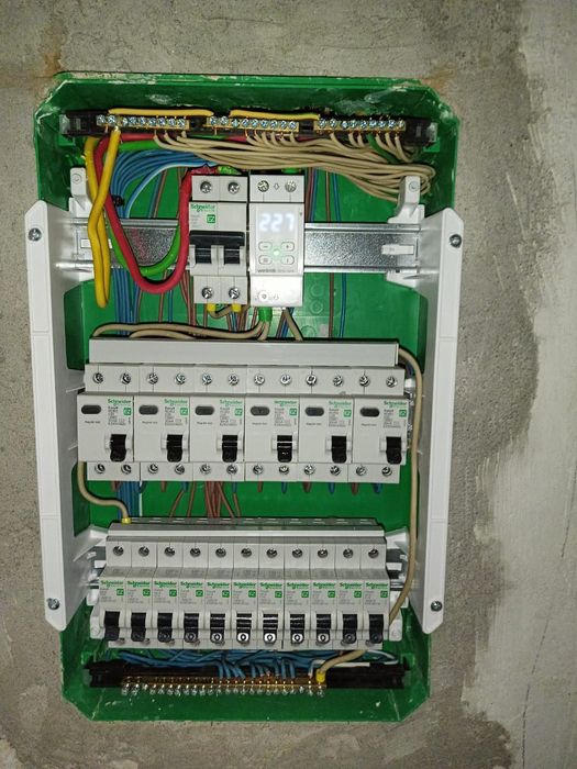 Электрик, Электромонтажные работы