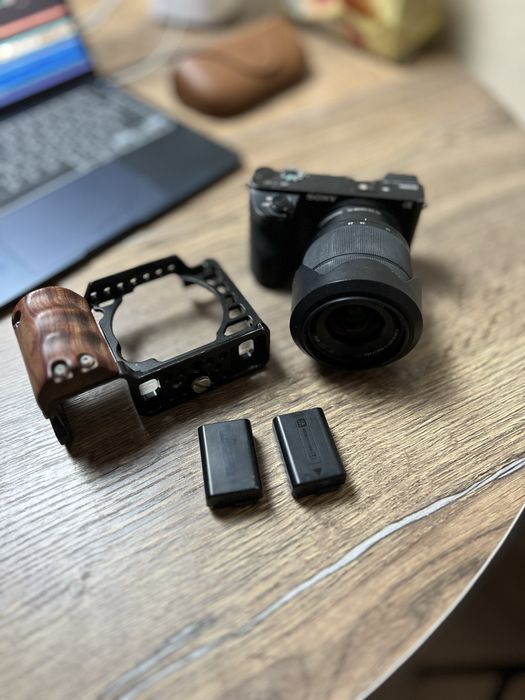 Продам камеру Sony Alpha 6500