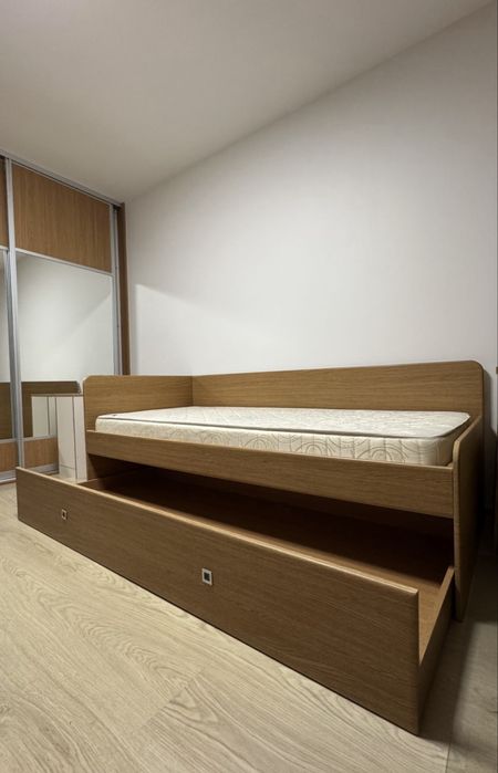 Pat de o persoana extensibil