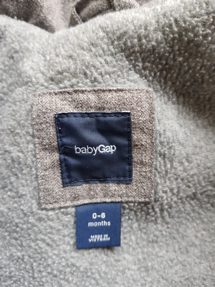 Бебешко зимно яке GAP baby, 0-6 месеца