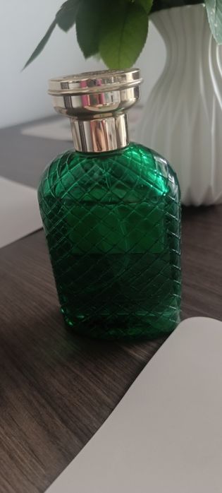 Vând parfum cannabis