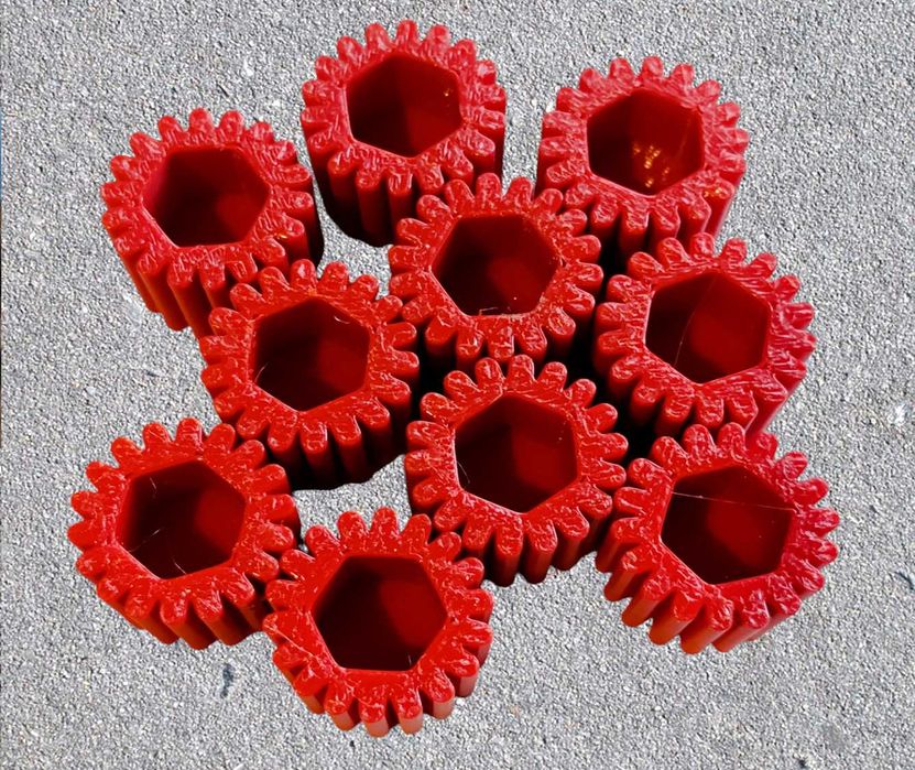 Приспособления за нивелиране на подове за многократна употреба.