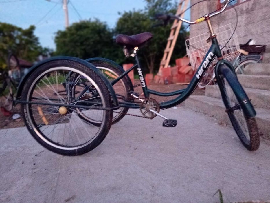 Biciclete de vanzare