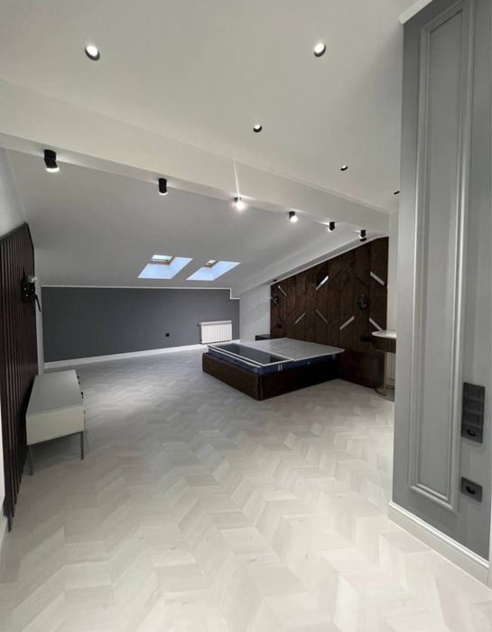 Продается дуплекс квартира ЖК Голлен Хаус / Новомосковская