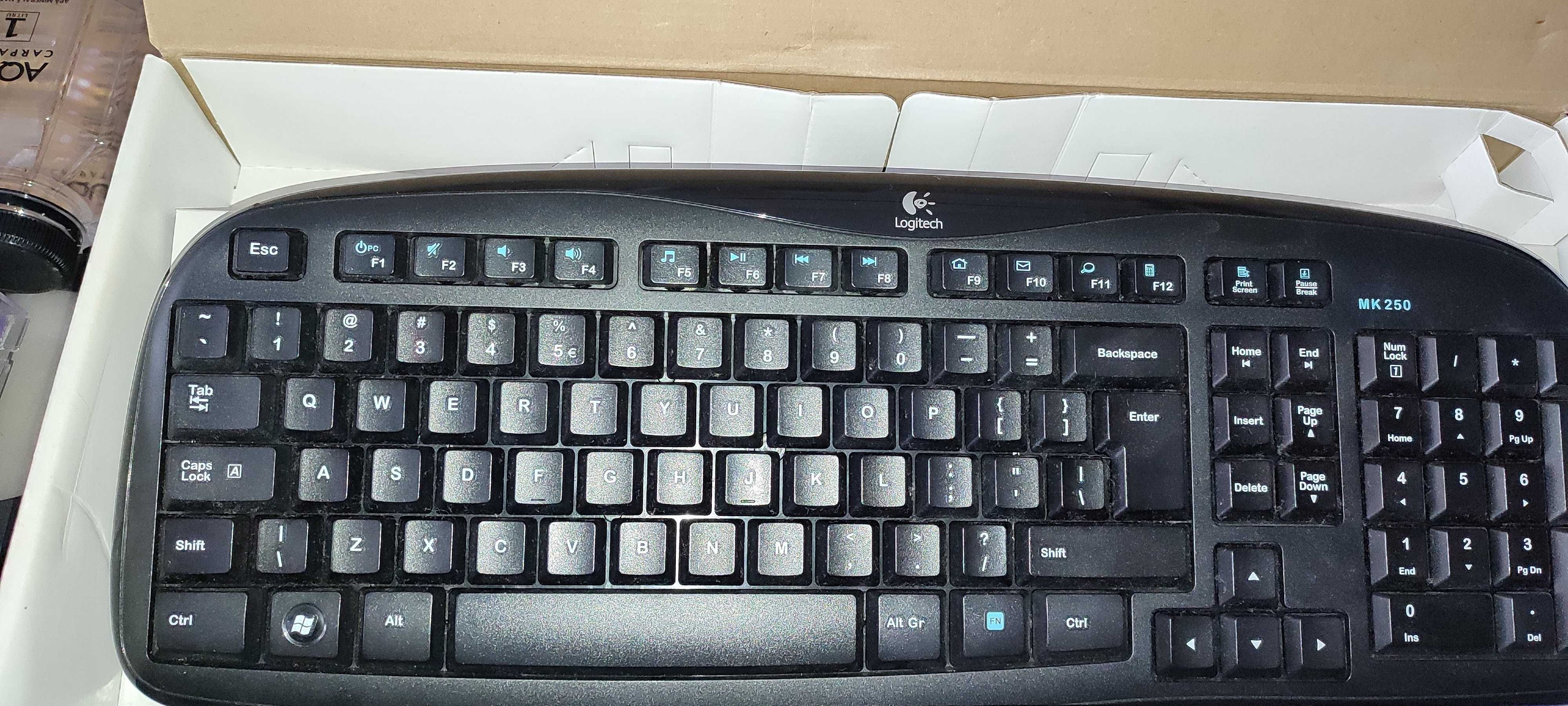 Tastatura Logitech wireless Desktop MK250