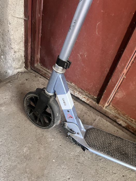 trotineta oxelo albastra town 5 XL
