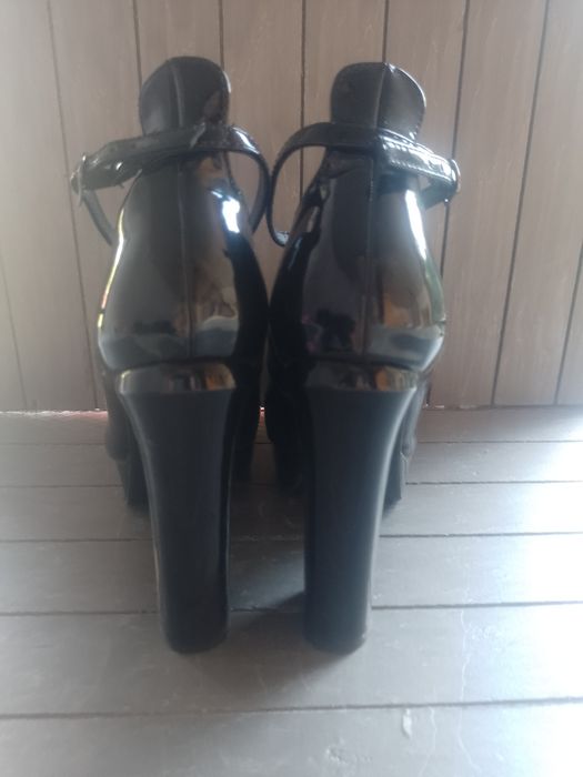 Pantofi cu toc , Nr 38