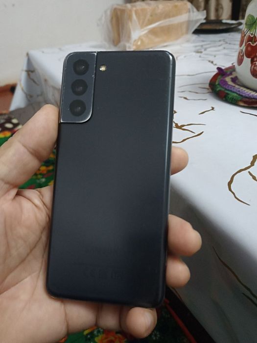 Samsung s21 satiladi