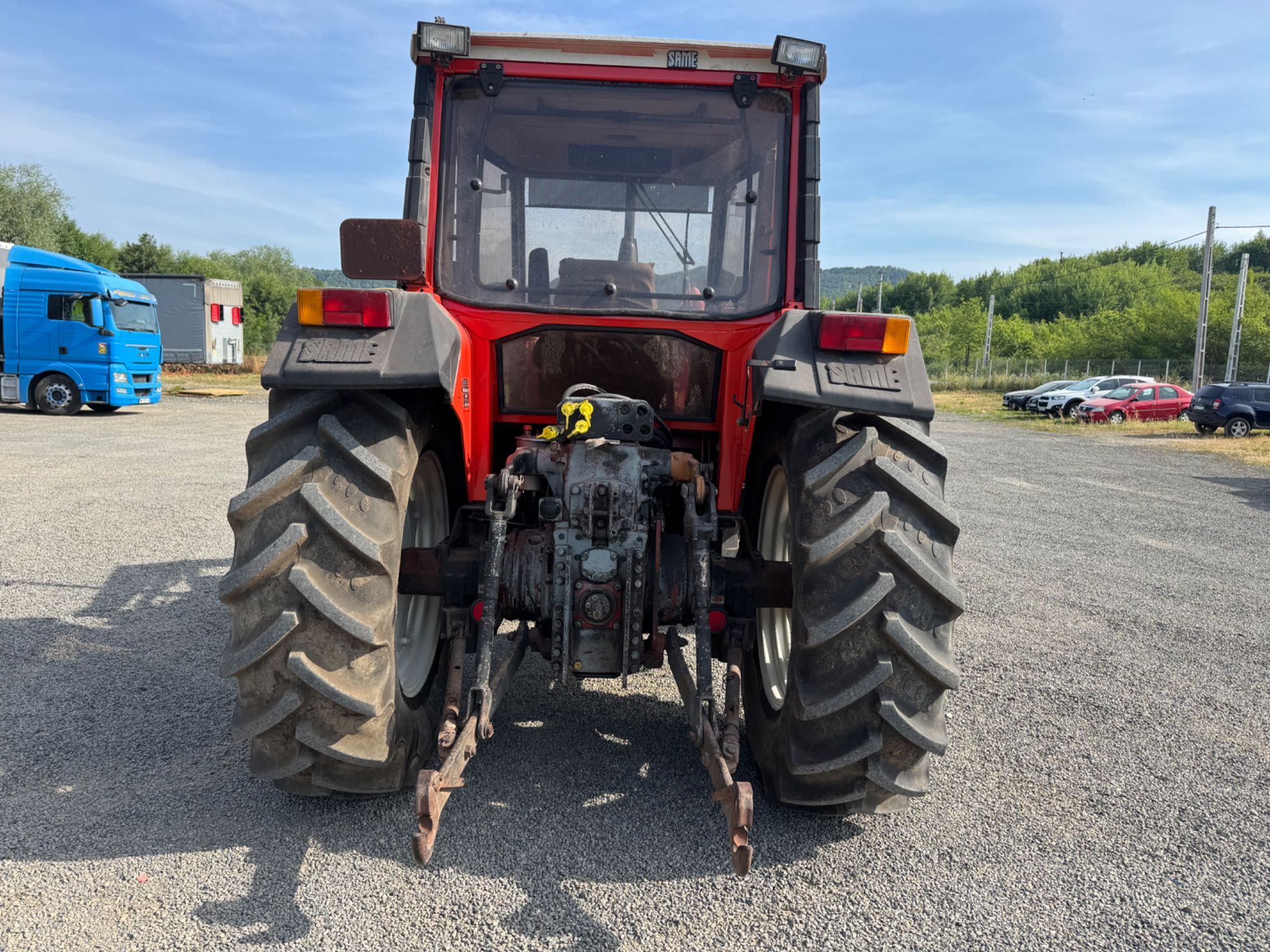 Vând tractor recent adus din franta