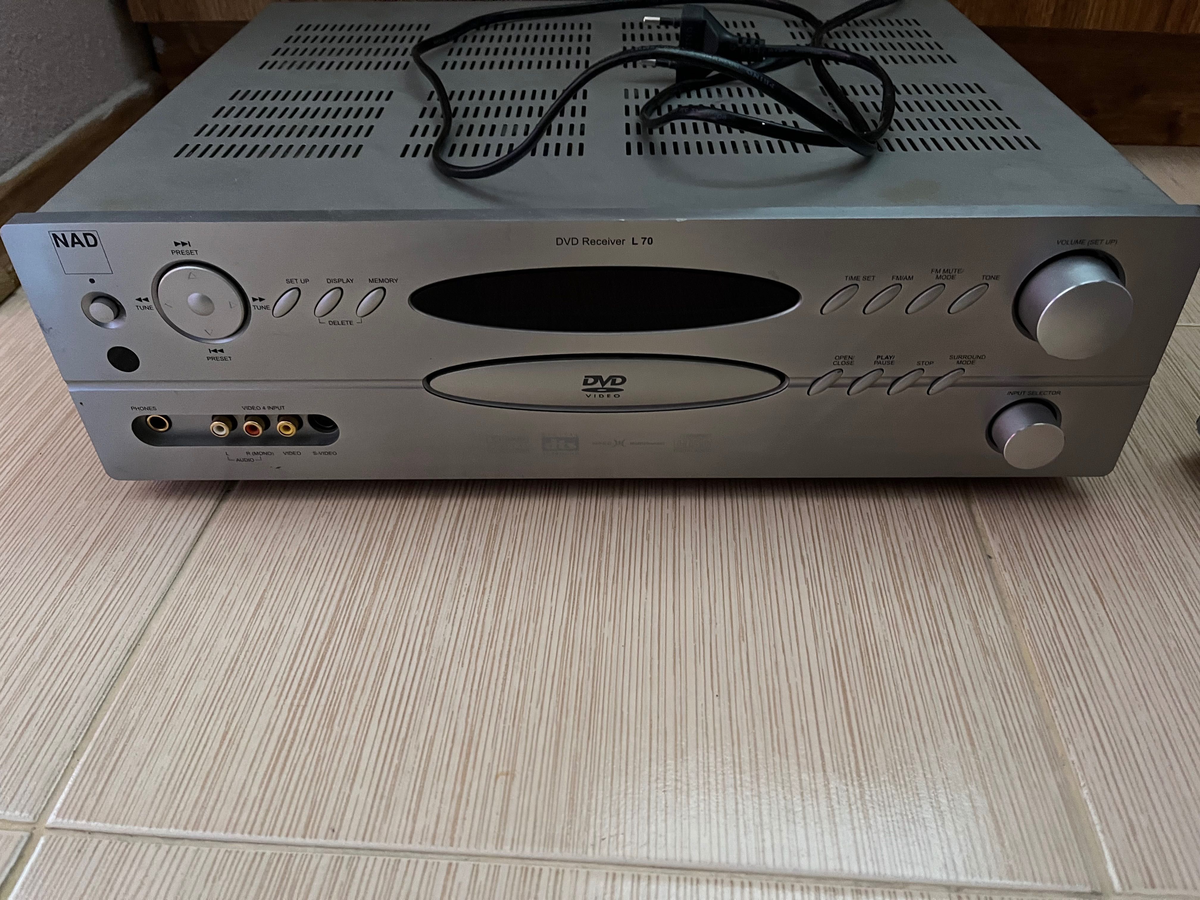 NAD L70 ресийвър