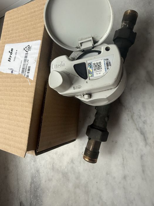 Продам радиоуправляемый водяной счетчик франция