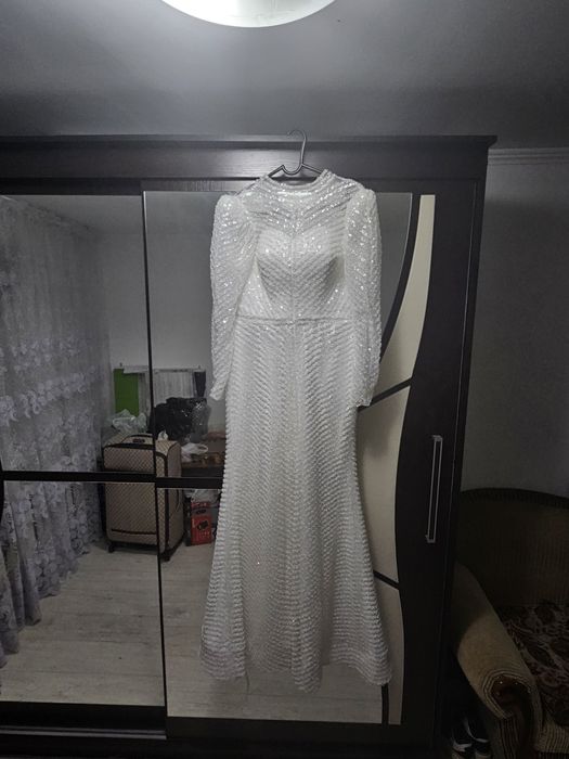 Платье свадебное белое