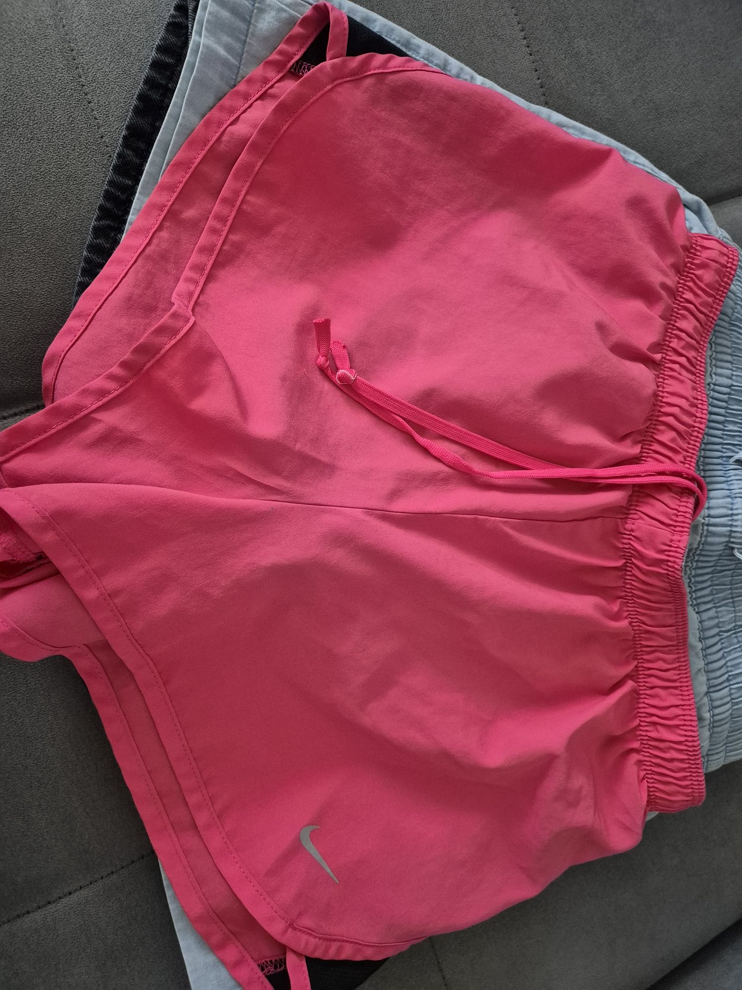 Три чифта къси панталонки ръст 152см Nike Zara Only