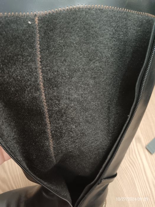 Eleganță și Confort la Pășire: Cizme de Piele Naturală, Mărimea 35