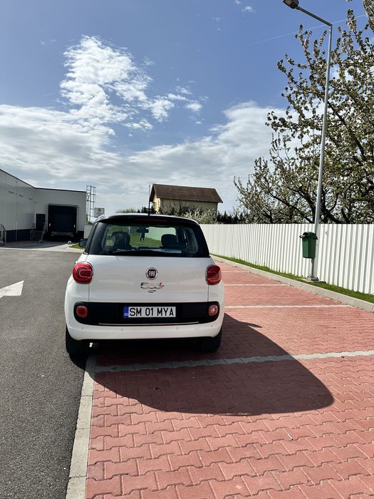 Fiat 500 1.4 Benzină | Alb | 4 Uși | Climatizare | Geamuri Electrice