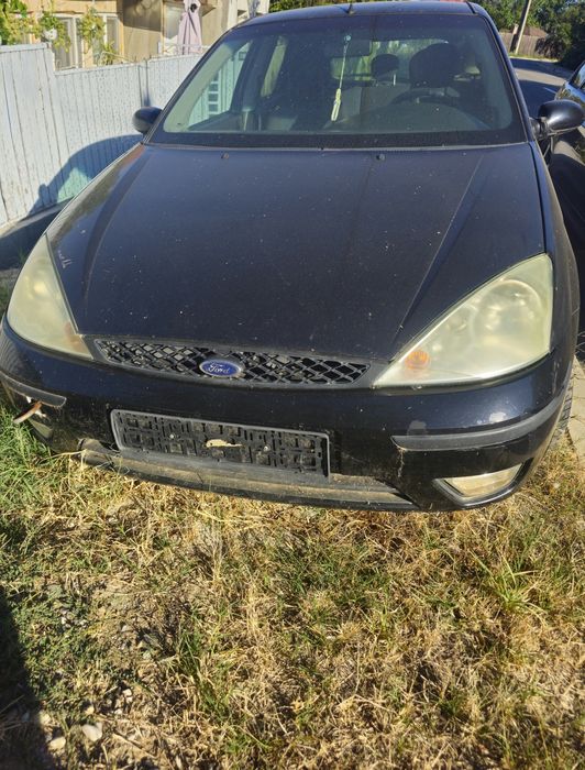 Vând Ford focus 1.8