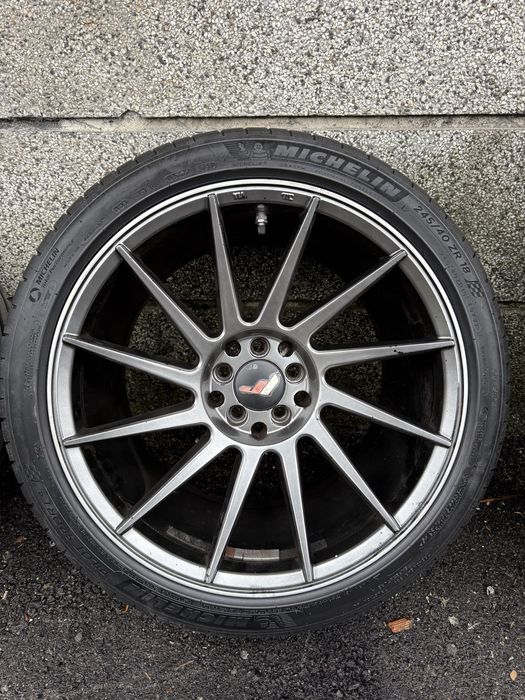 JR 22 – 18” Sport Pack