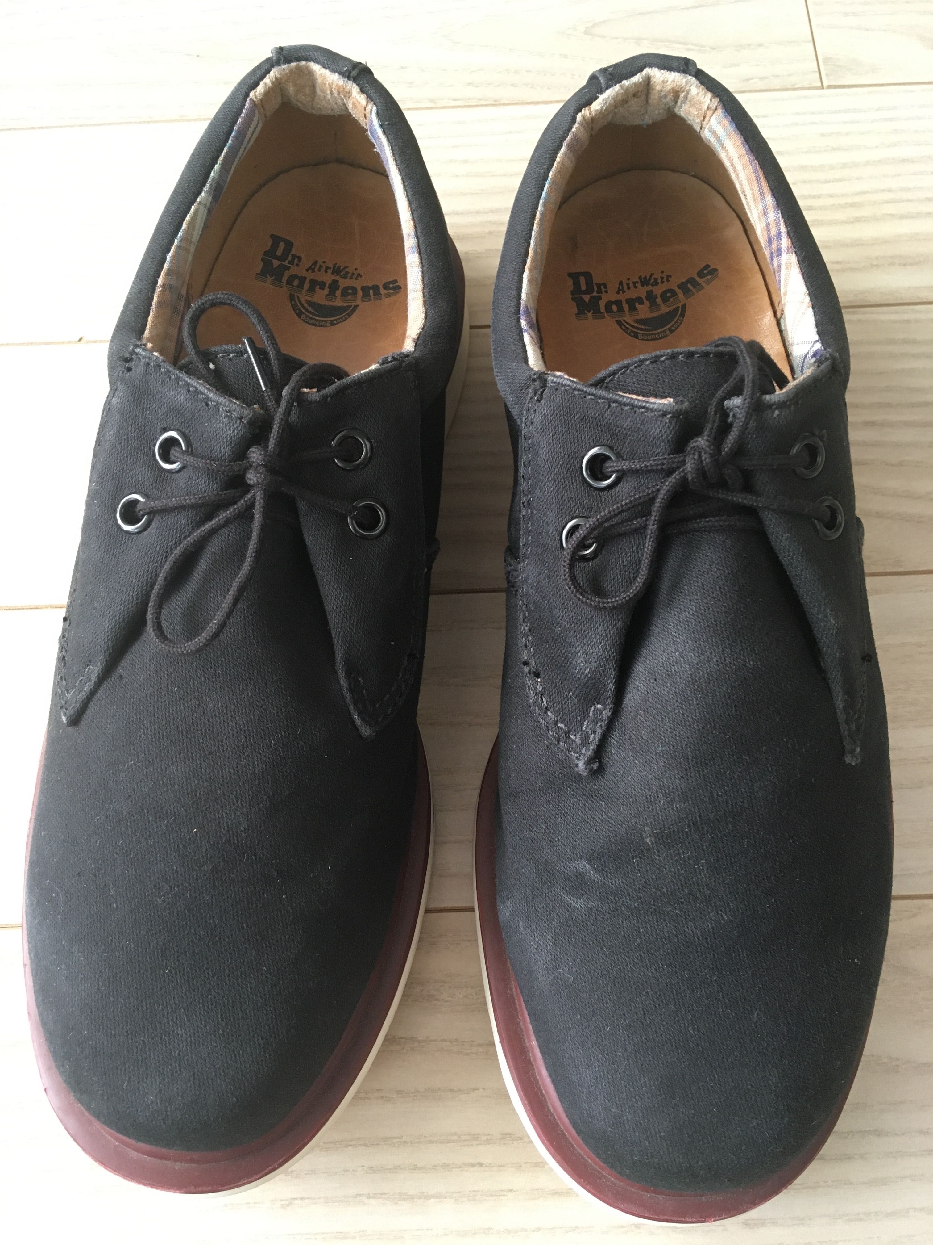 Pantofi Dr. Martens Air Wair Nr. 41