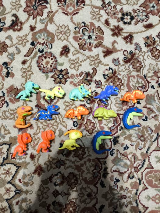 Kinder joy динозавры