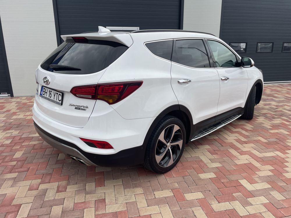 Hyundai Santa Fe 2017  4x4 FULL Vand urgent sau Schimb