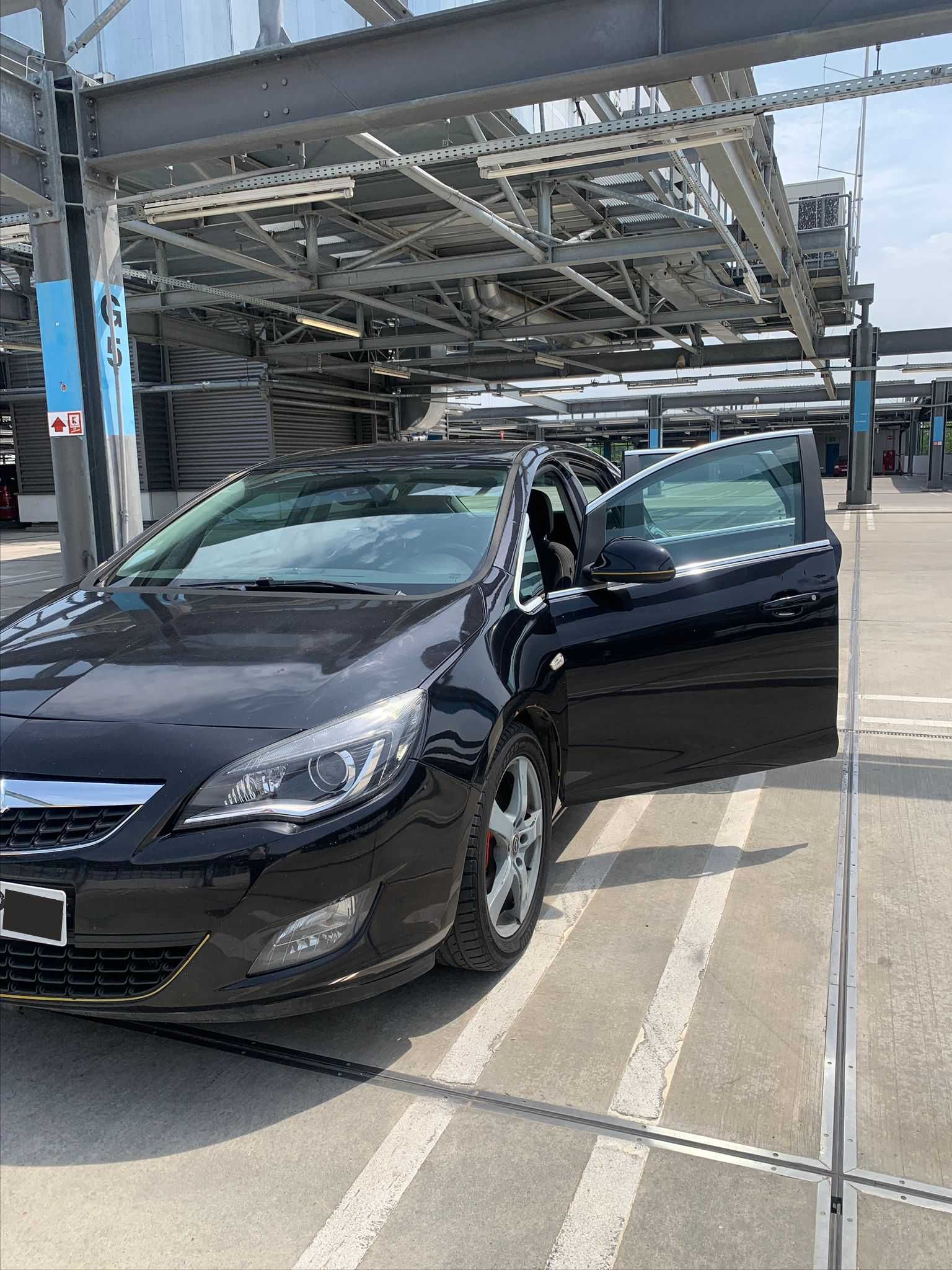 Opel Astra J   2.0 CDTI 160CP  2010  Euro 5