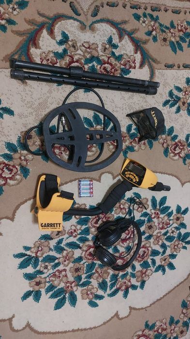 Продам металлоискатель