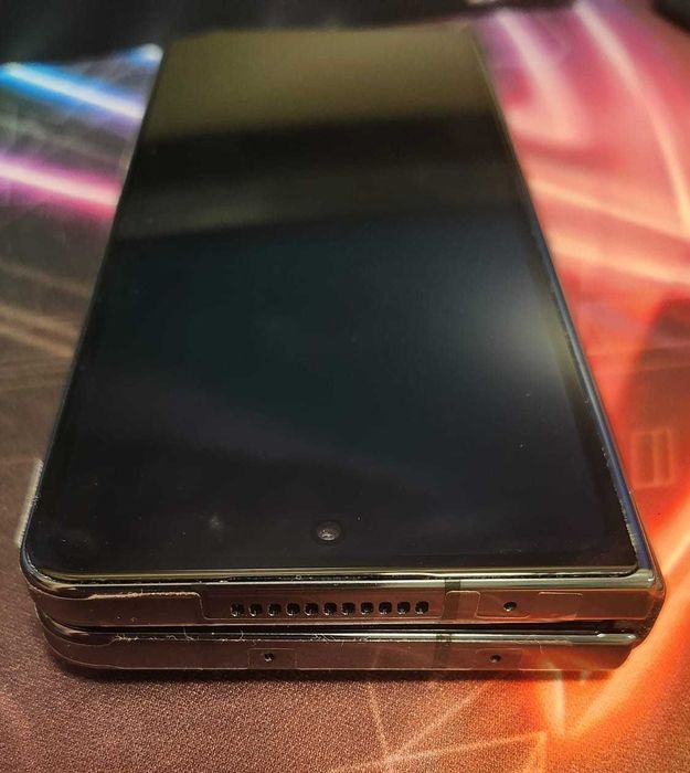 Samsung Z fold 4 256Gb 12Gb Ram