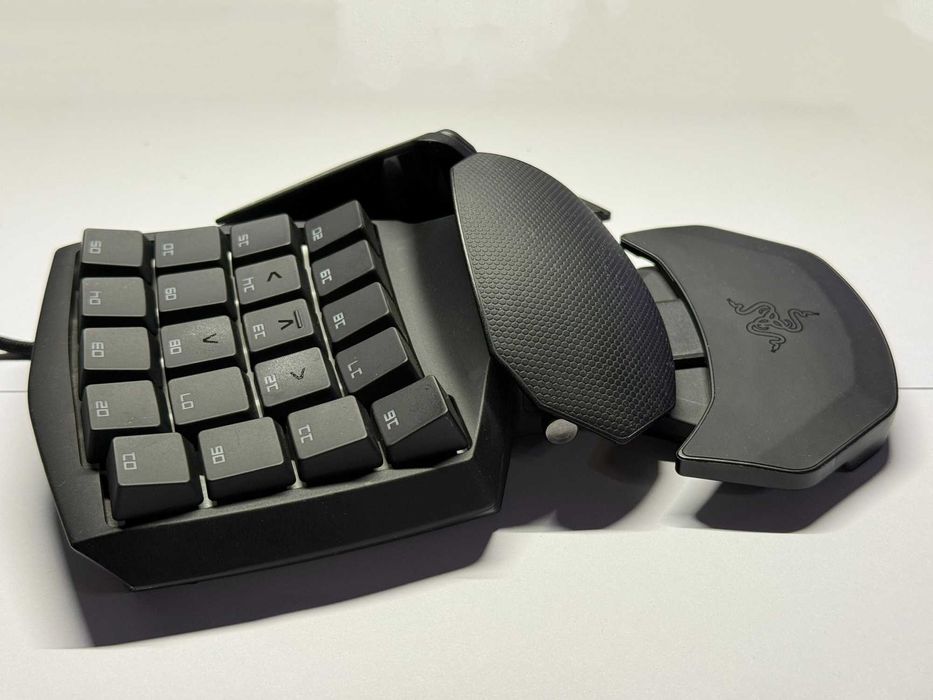 Razer Orbweaver Chroma - Keypad Gaming