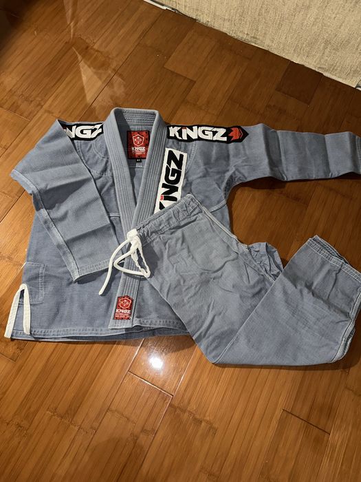 Кимоно для джиу-джитсу