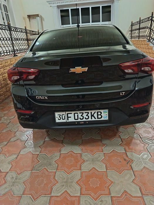 Onix 3poz 2024 Qora