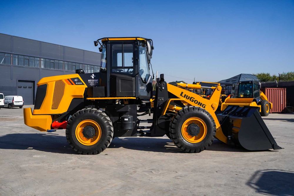 Фронтальный погрузчик LiuGong CLG 835H MAX 2.3куб