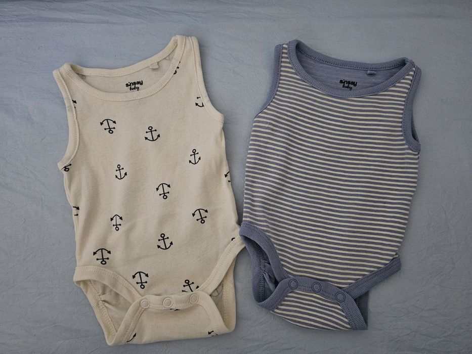 Бебешки бодита размер 56