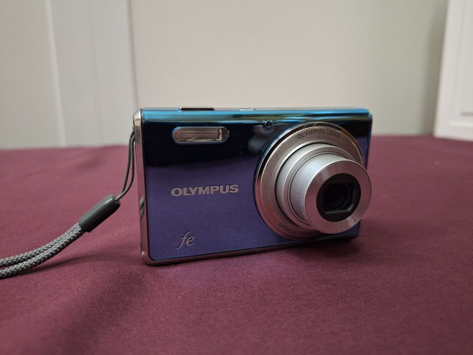 OLYMPUS FE-4000 12 Mp