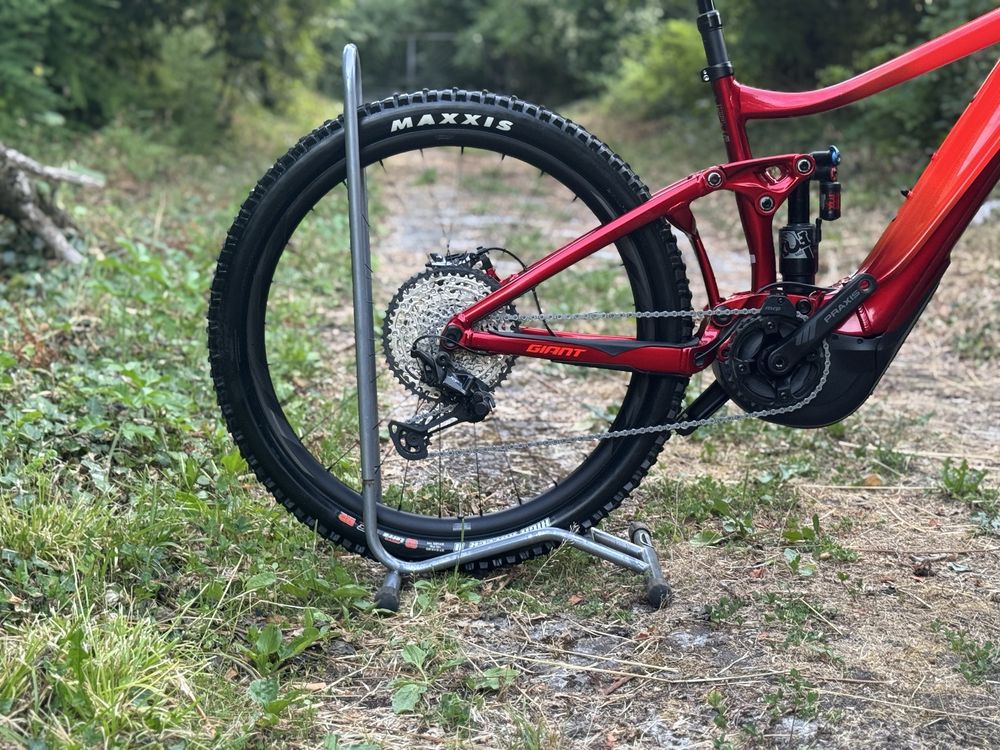 Електрически велосипед E-bike GIANT REIGN E+ PRO1 (М размер)