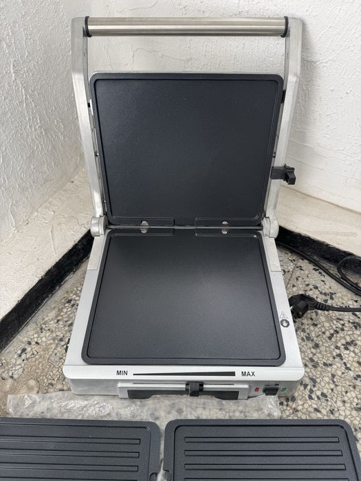 Грил Скара Severin KG 2392 1800W Сандвич, Тостер, 4 Плочи, Контактен!