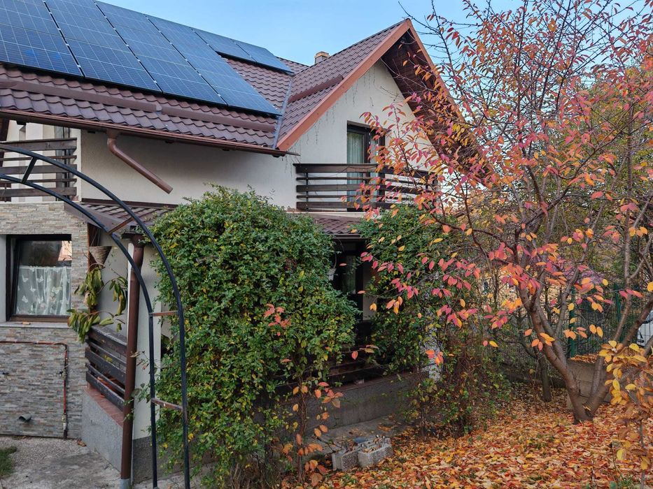 Casă Tătărași de vânzare