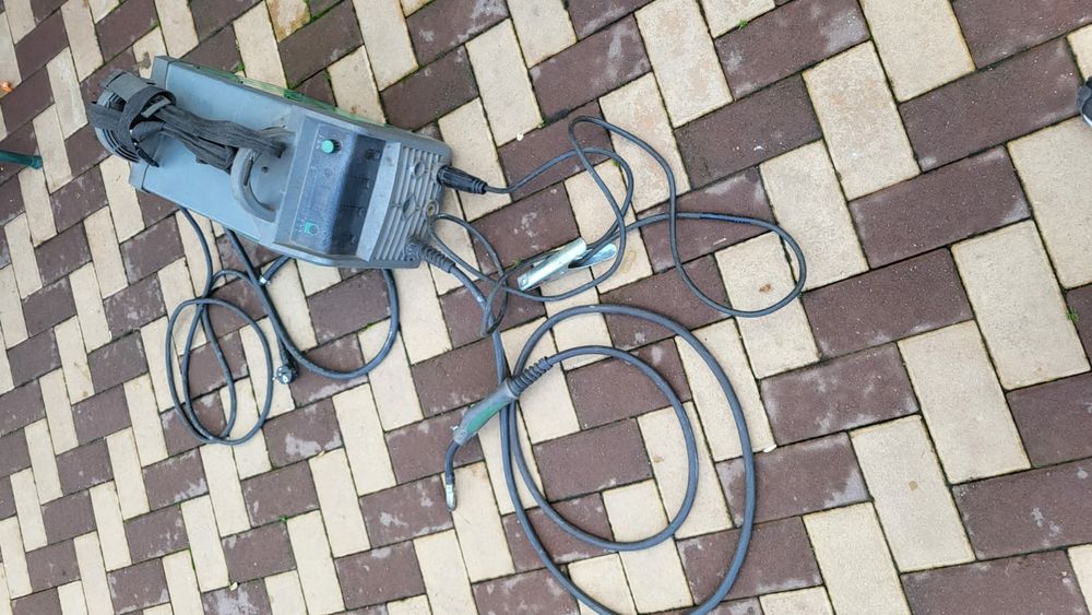 Aparat de sudura professional cu sarma Migatronic