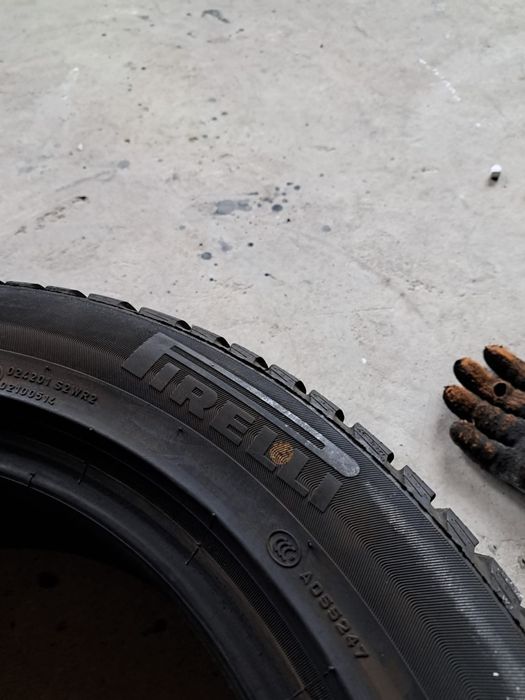 2 anvelope iarnă 225 55 r18 Pirelli