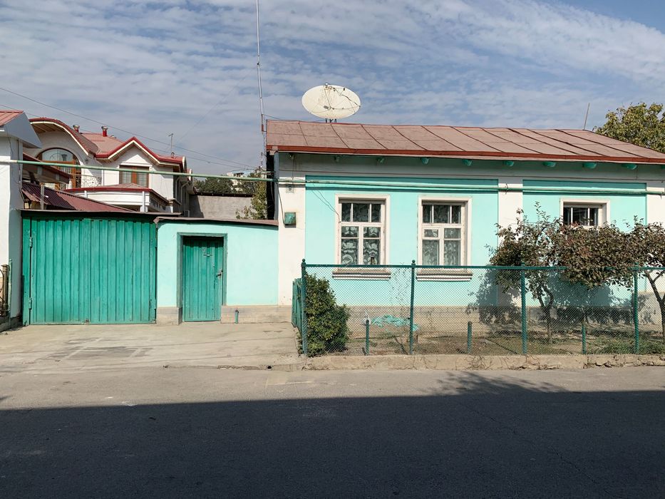 УЧАСТОК -5 соток, ровной формы, Бешкапа, Мать и дитя 250000 торг