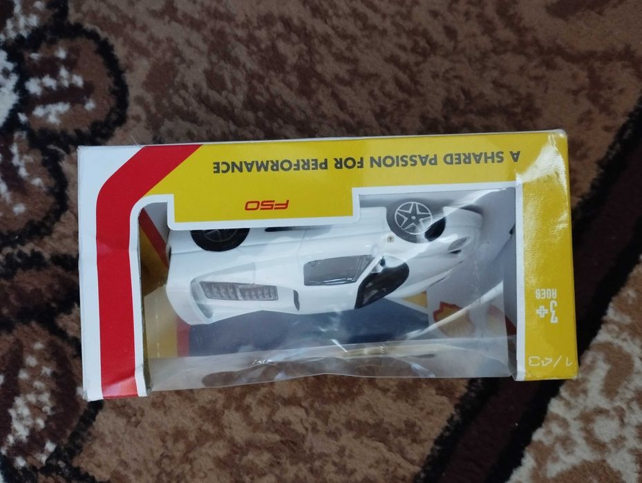 Продавам колички shell